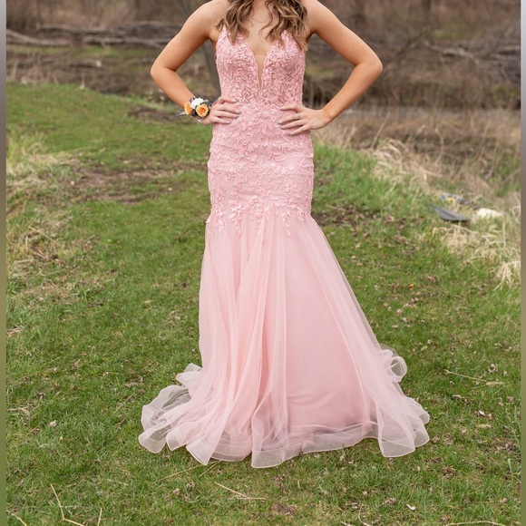 Mori Lee Prom Dress - Picture 4 of 4